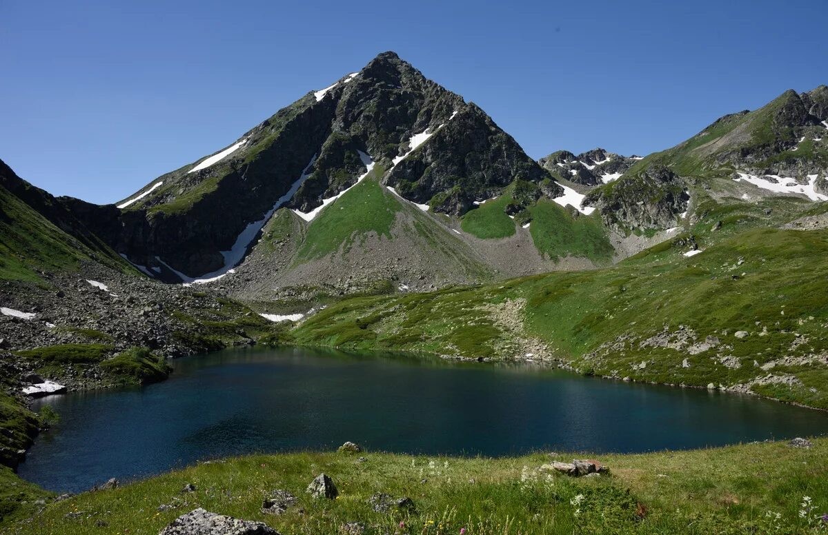 Ducca Lakes